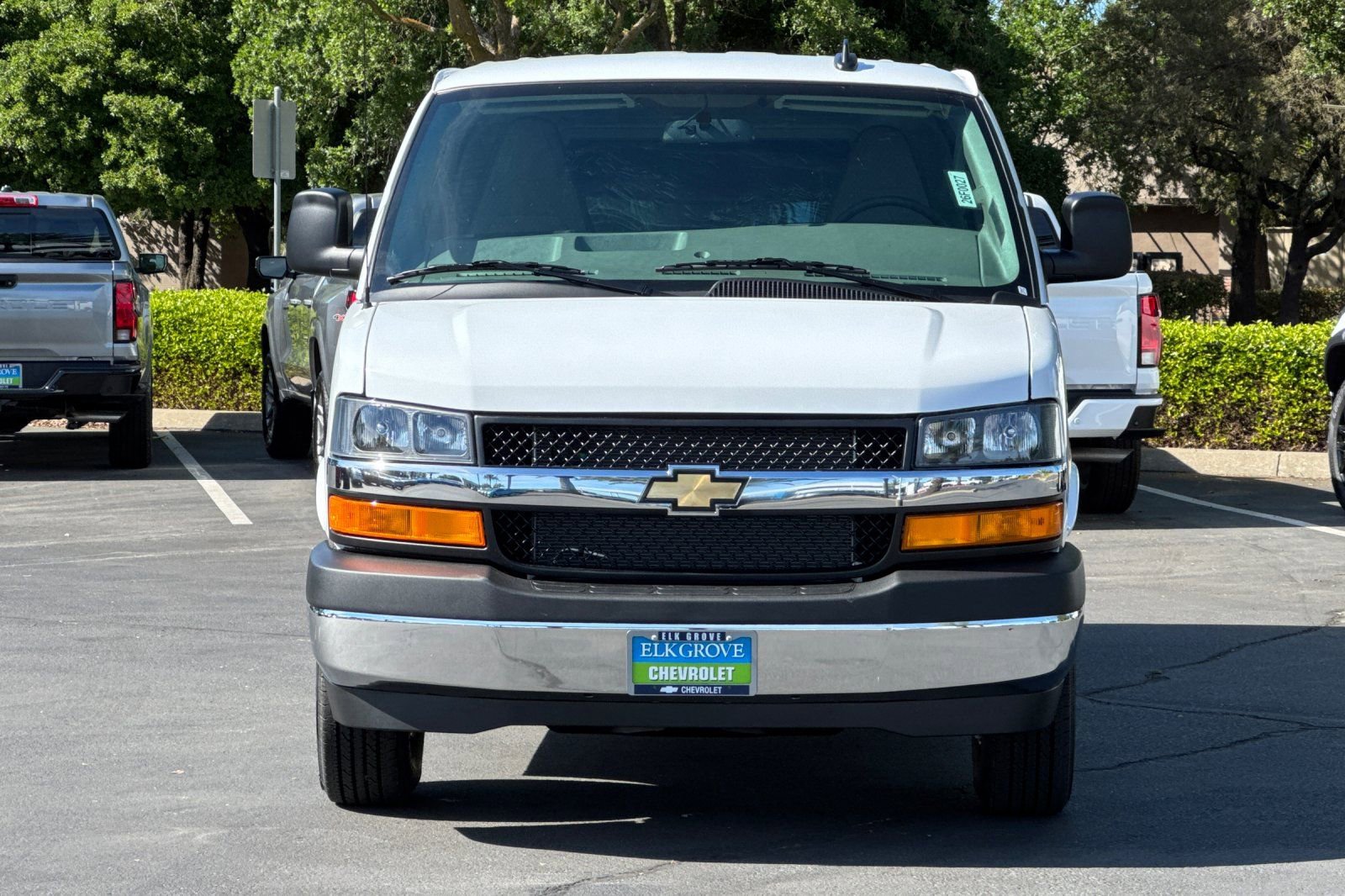 New 2026 Chevrolet Express 2500 w/ Driver Convenience Package RWD image 8