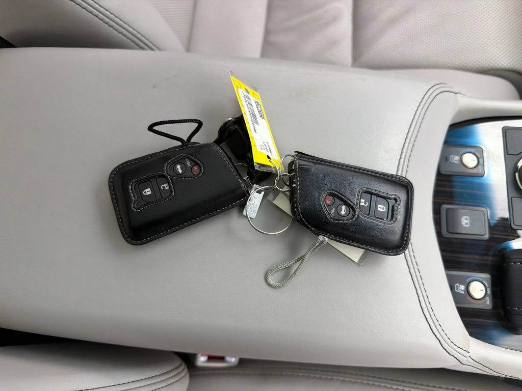 Used 2017 Lexus LS 460 AWD w/ Comfort Package image 35