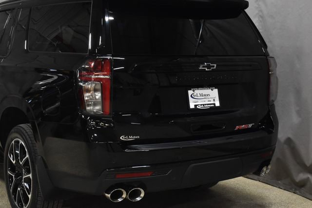 Used 2024 Chevrolet Suburban RST image 9