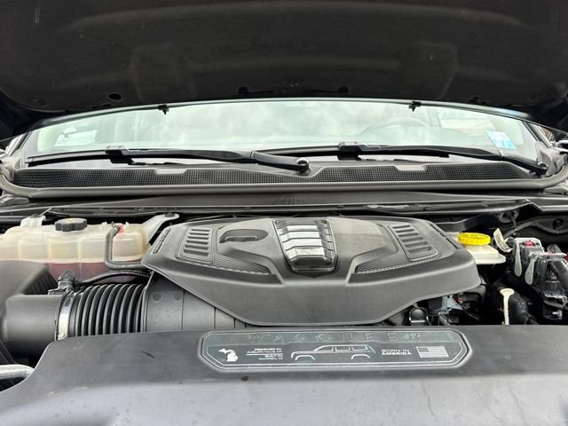 Used 2024 Jeep Wagoneer L Series II w/ Flexible Seating Group image 26