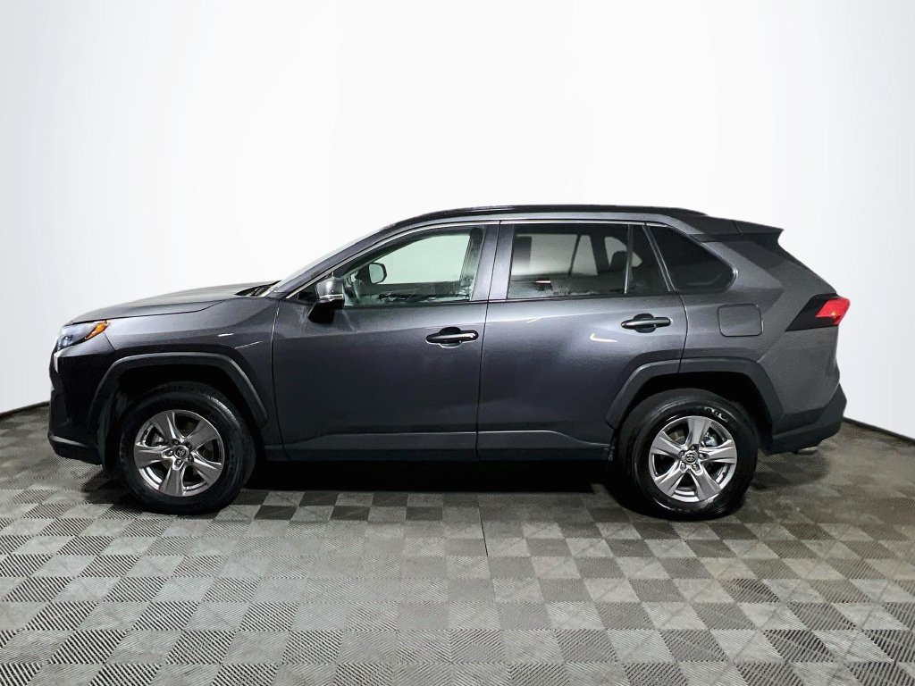 Certified 2025 Toyota RAV4 XLE AWD/4WD image 4