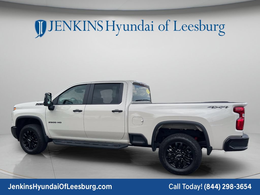 Used 2026 Chevrolet Silverado 2500 Custom w/ Custom Value Package AWD/4WD image 8