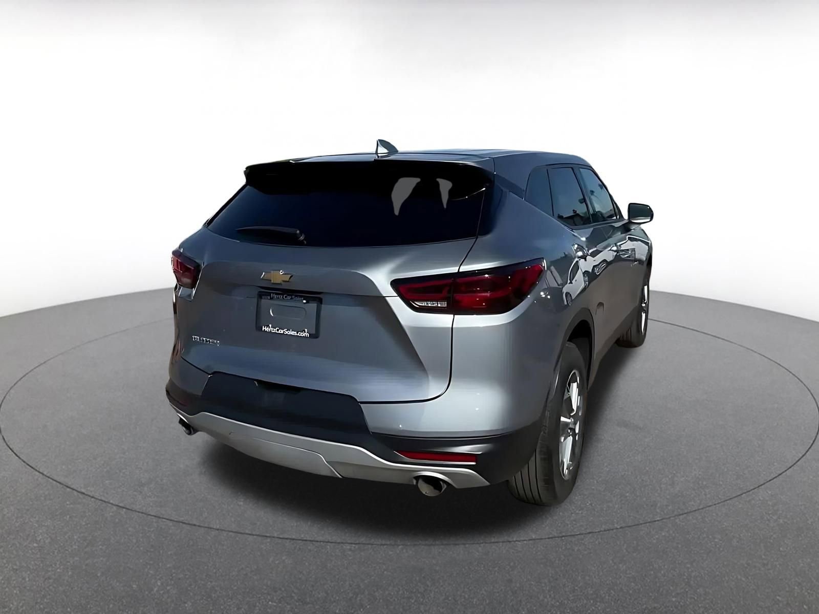 Used 2025 Chevrolet Blazer LT image 14