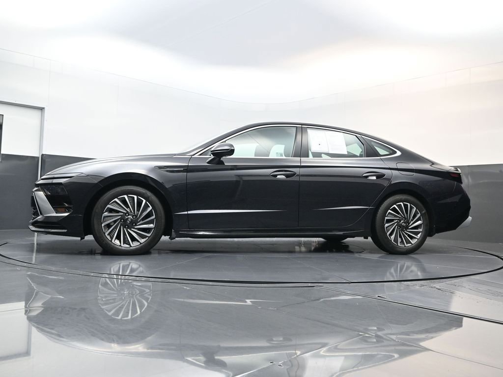 Certified 2025 Hyundai Sonata SEL image 26