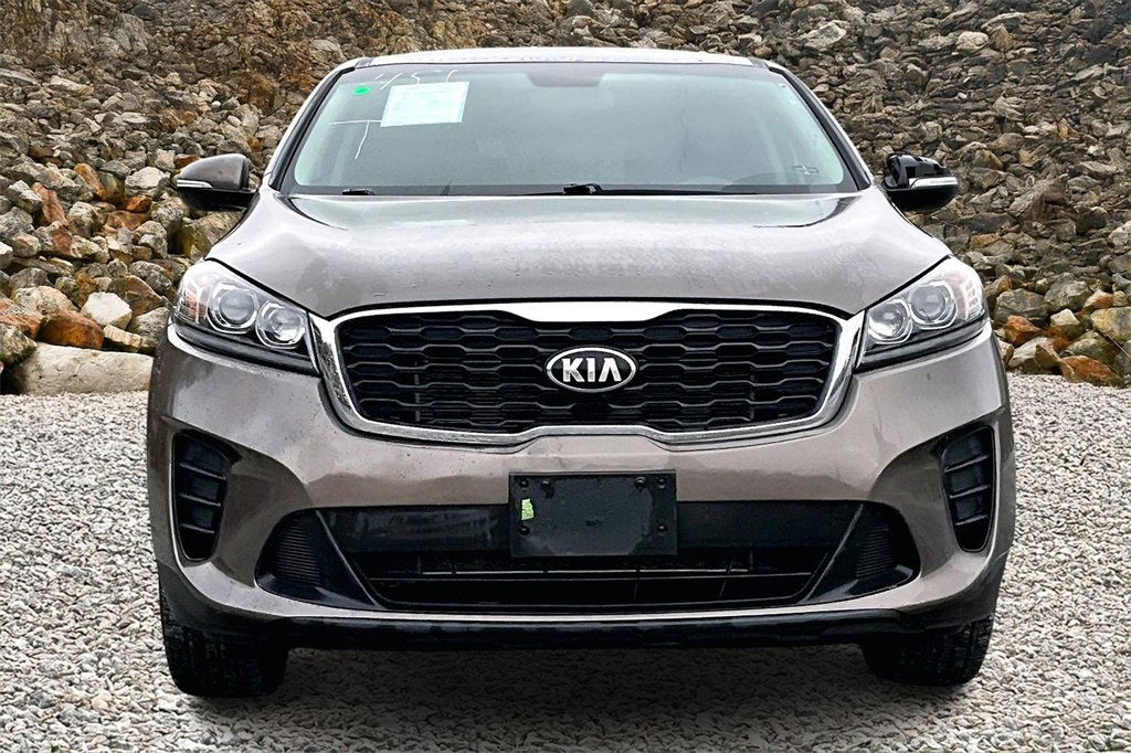 Used 2019 Kia Sorento LX image 3