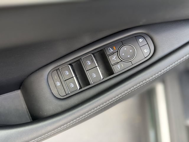 Used 2026 INFINITI QX60 Luxe w/ Cargo Package AWD/4WD image 13