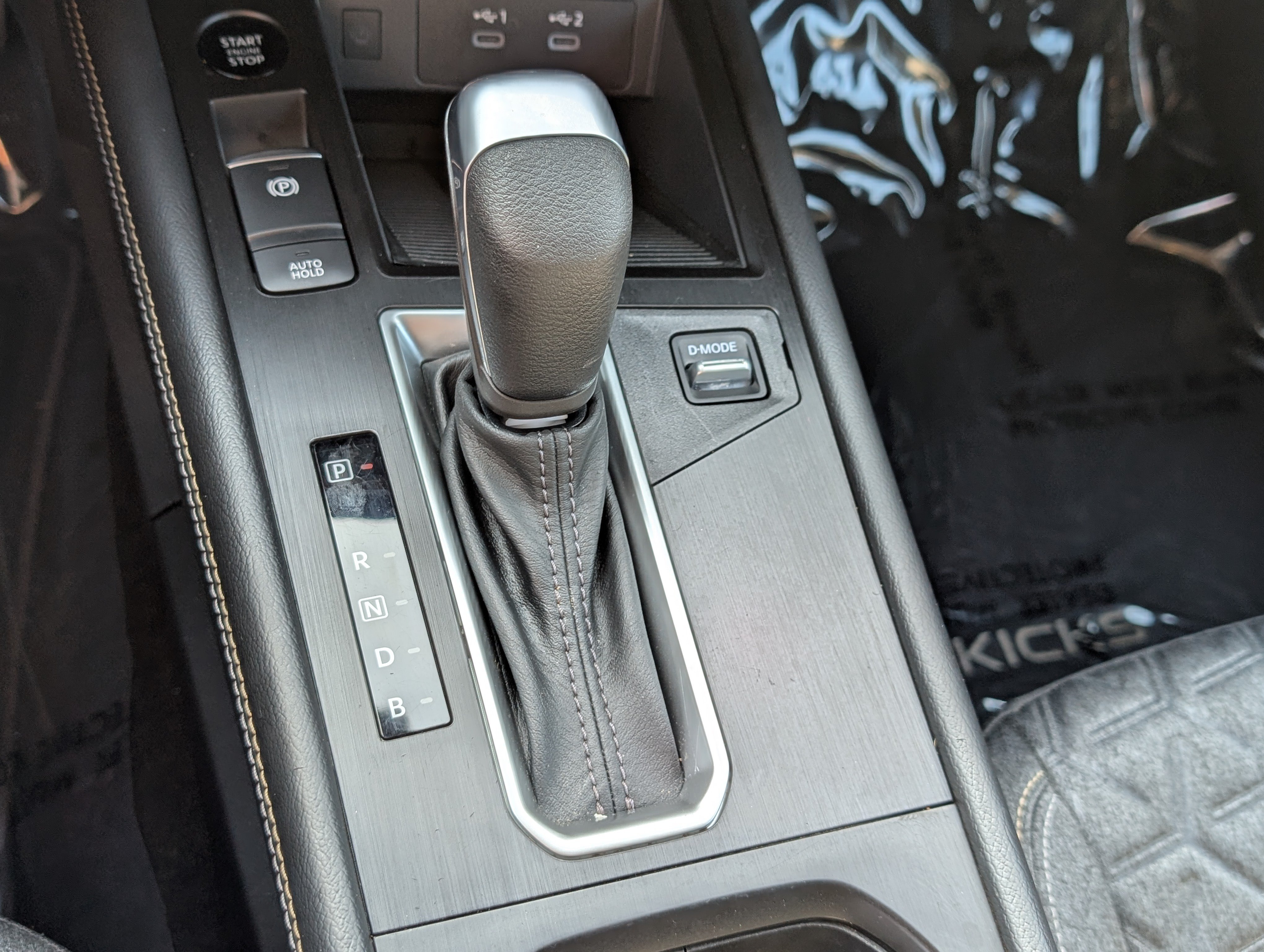 Certified 2025 Nissan Kicks SV AWD/4WD image 21