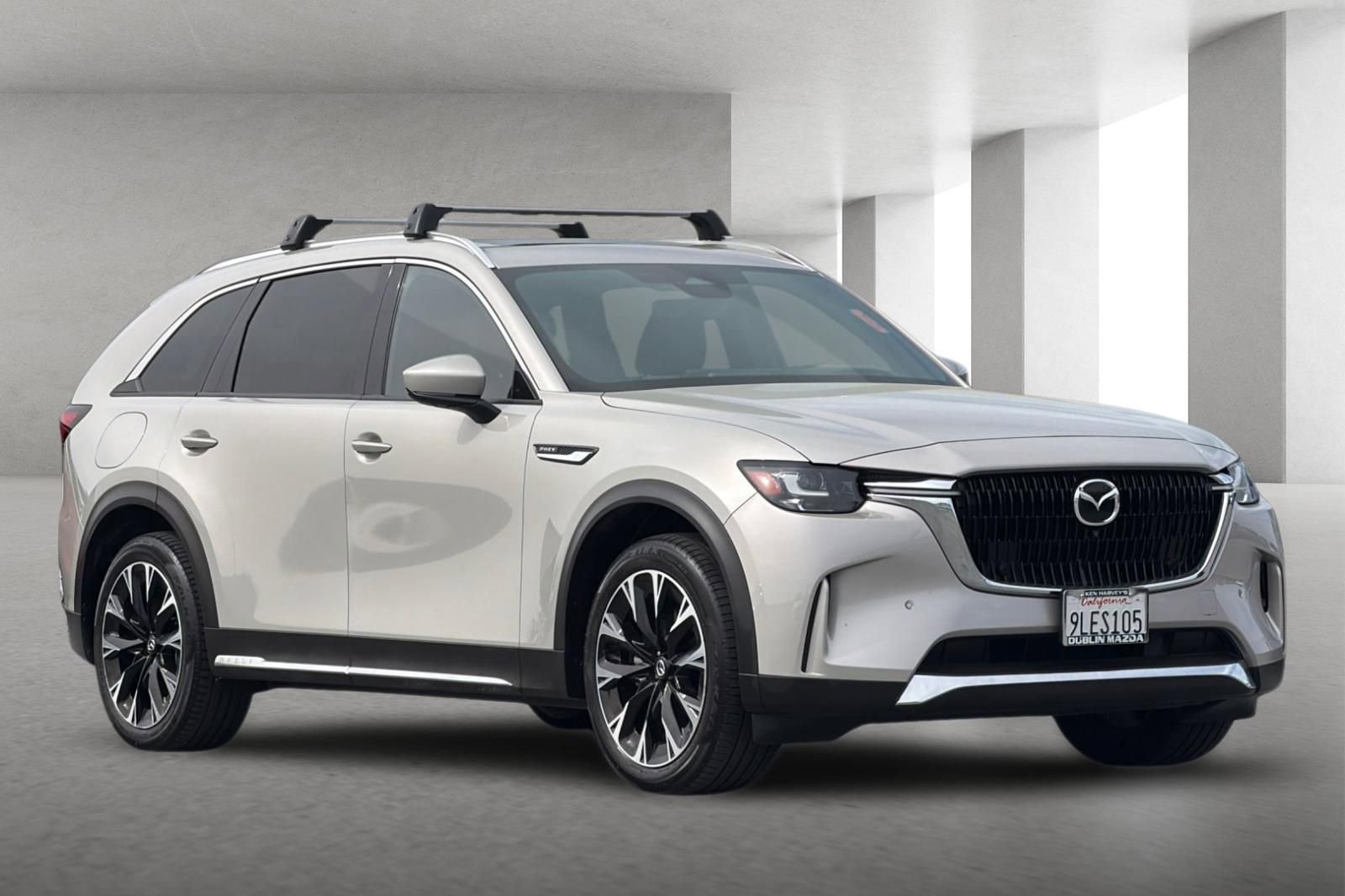 Used 2024 MAZDA CX-90 Plug-In Hybrid w/ Premium Plus image 2