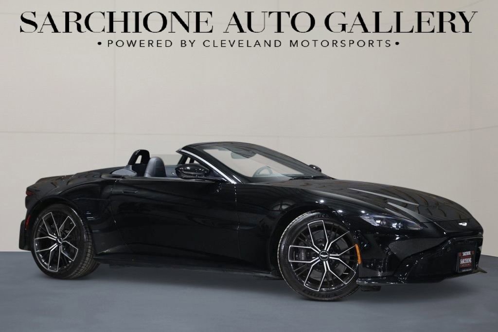 Used 2022 Aston Martin V8 Vantage Roadster image 1