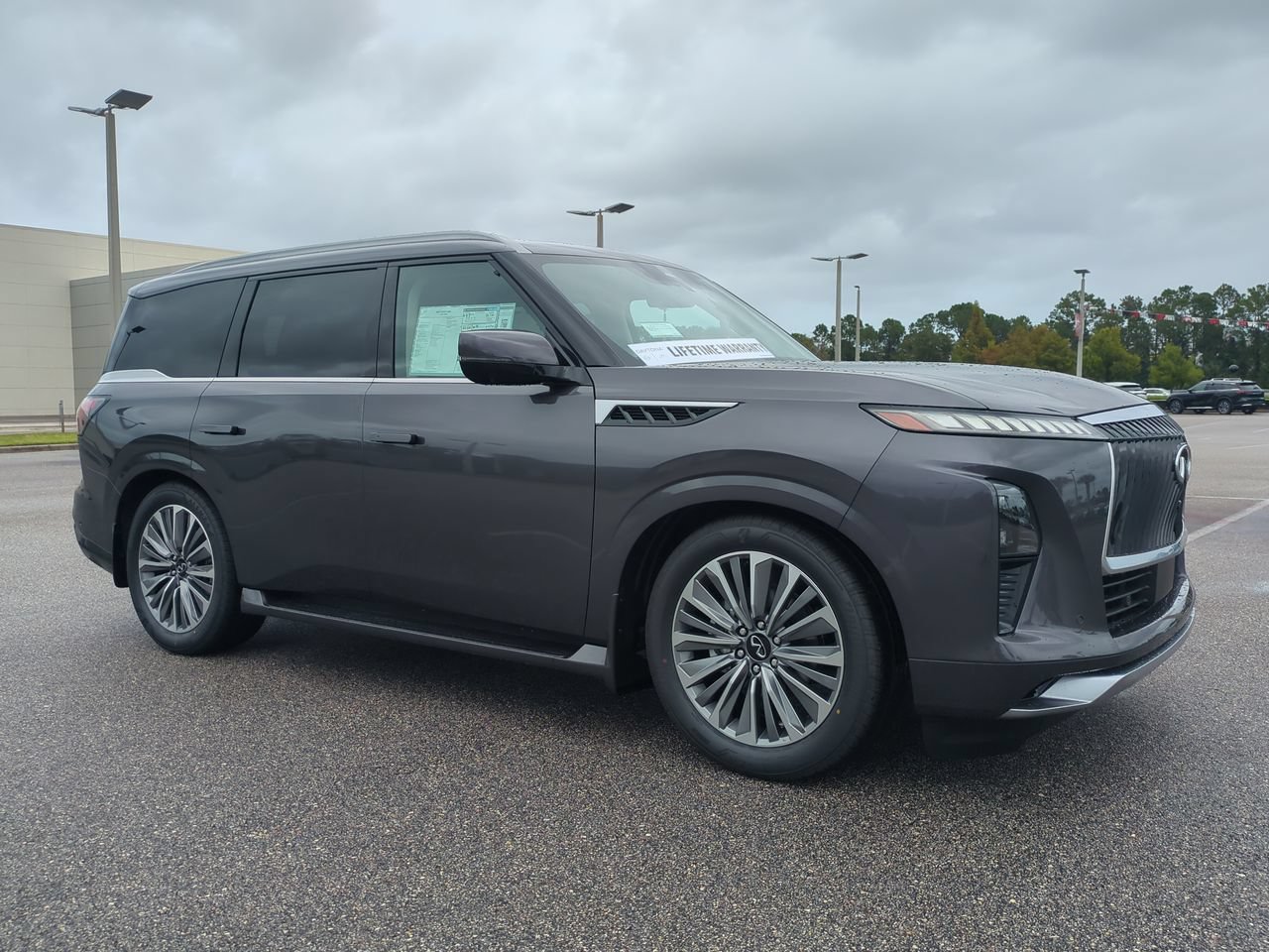 New 2026 INFINITI QX80 Luxe w/ Cargo Package AWD/4WD image 3