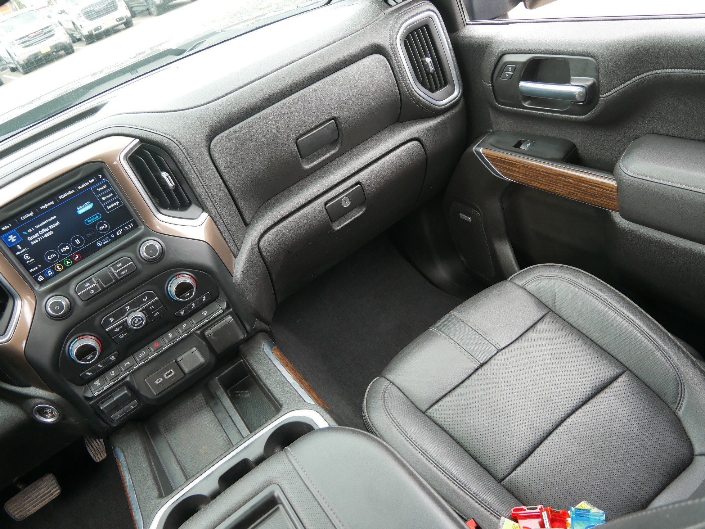 Certified 2022 Chevrolet Silverado 3500 High Country w/ Safety Package II AWD/4WD image 11