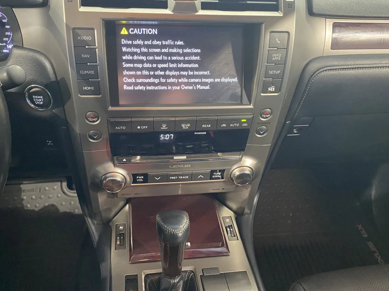 Used 2019 Lexus GX 460 Base image 13