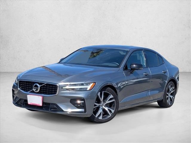 Used 2019 Volvo S60 T6 R-Design AWD/4WD video 1