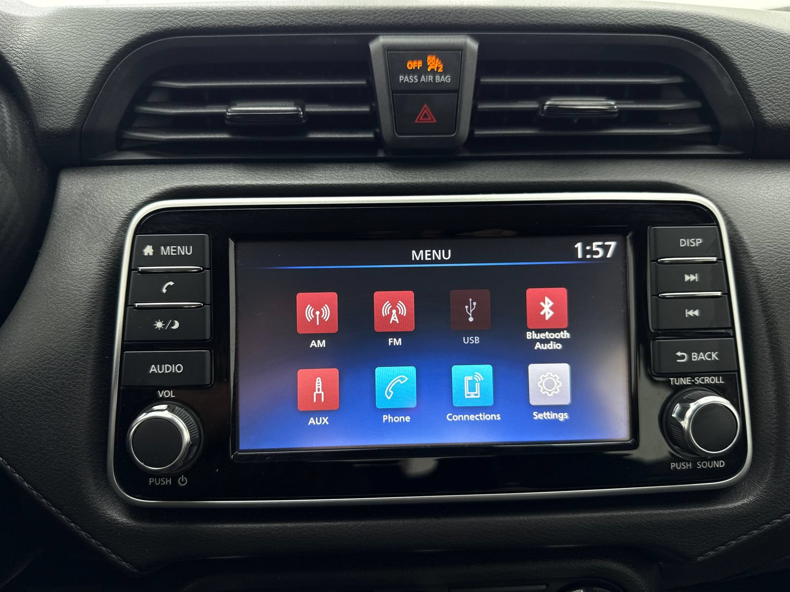 Used 2025 Nissan Versa S w/ Trunk Package FWD image 25