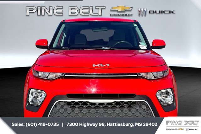 Used 2022 Kia Soul LX image 3