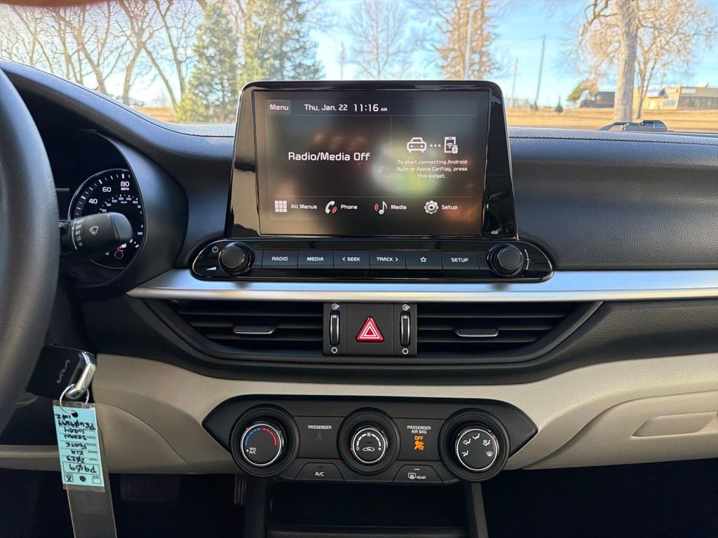 Used 2023 Kia Forte LXS image 26