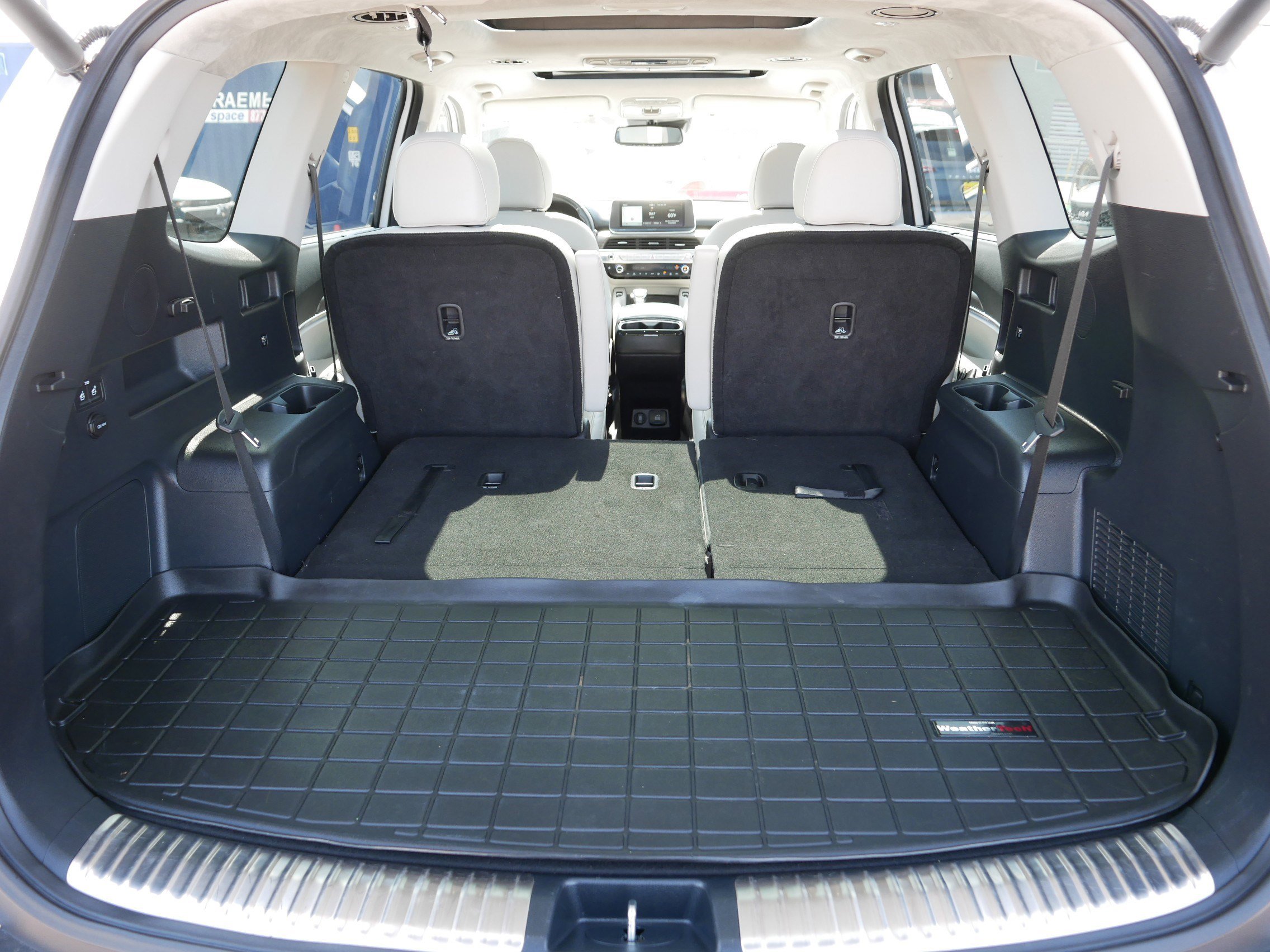 Certified 2021 Kia Telluride SX w/ SX Prestige Package AWD/4WD image 18