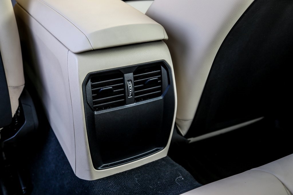 Used 2025 BMW 430i xDrive Coupe w/ M Sport Package image 21