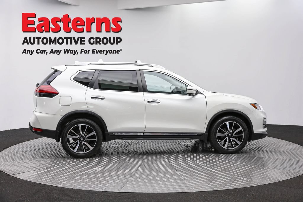 Used 2020 Nissan Rogue SL w/ Premium Package AWD/4WD image 4