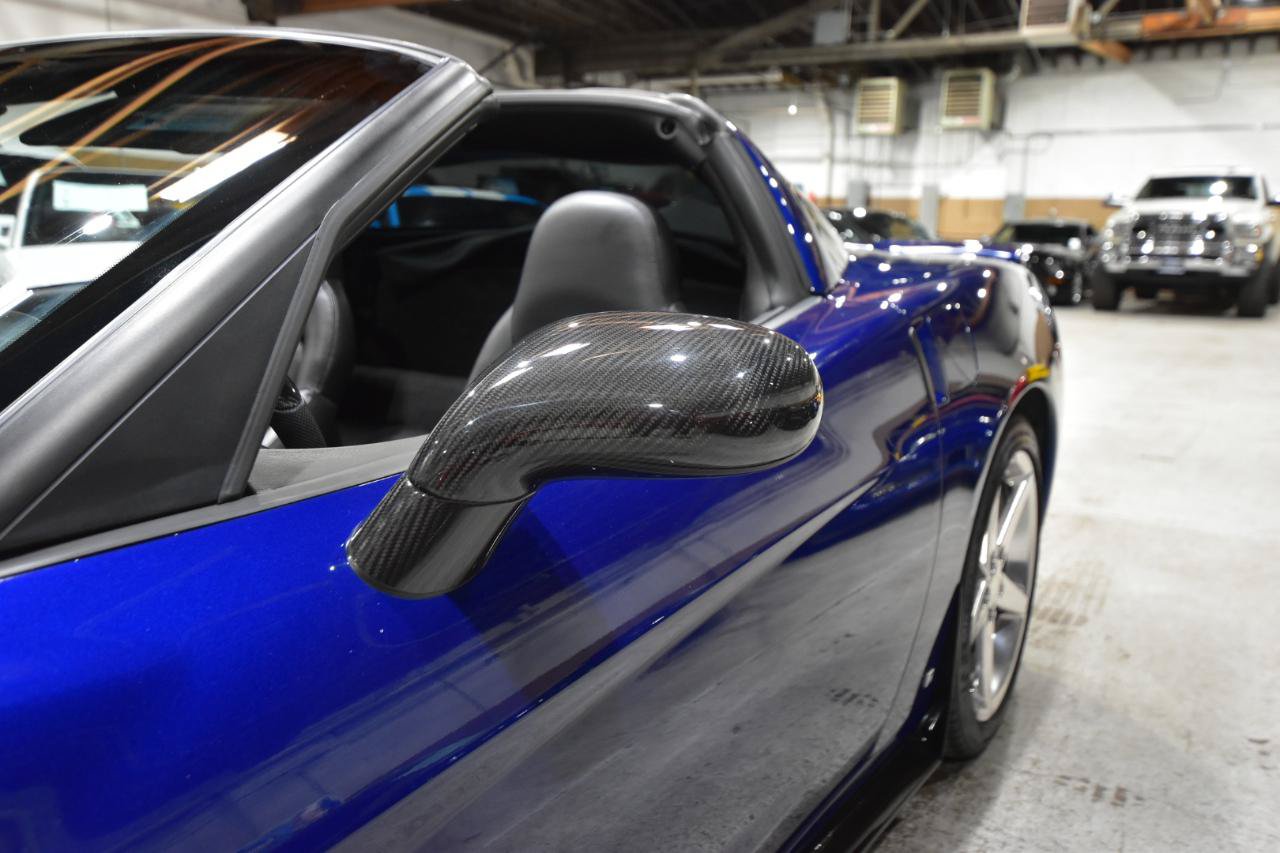 Used 2007 Chevrolet Corvette Coupe w/ Performance Package RWD image 49