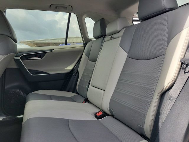 Used 2020 Toyota RAV4 Limited w/ Limited Grade Weather Package AWD/4WD image 20