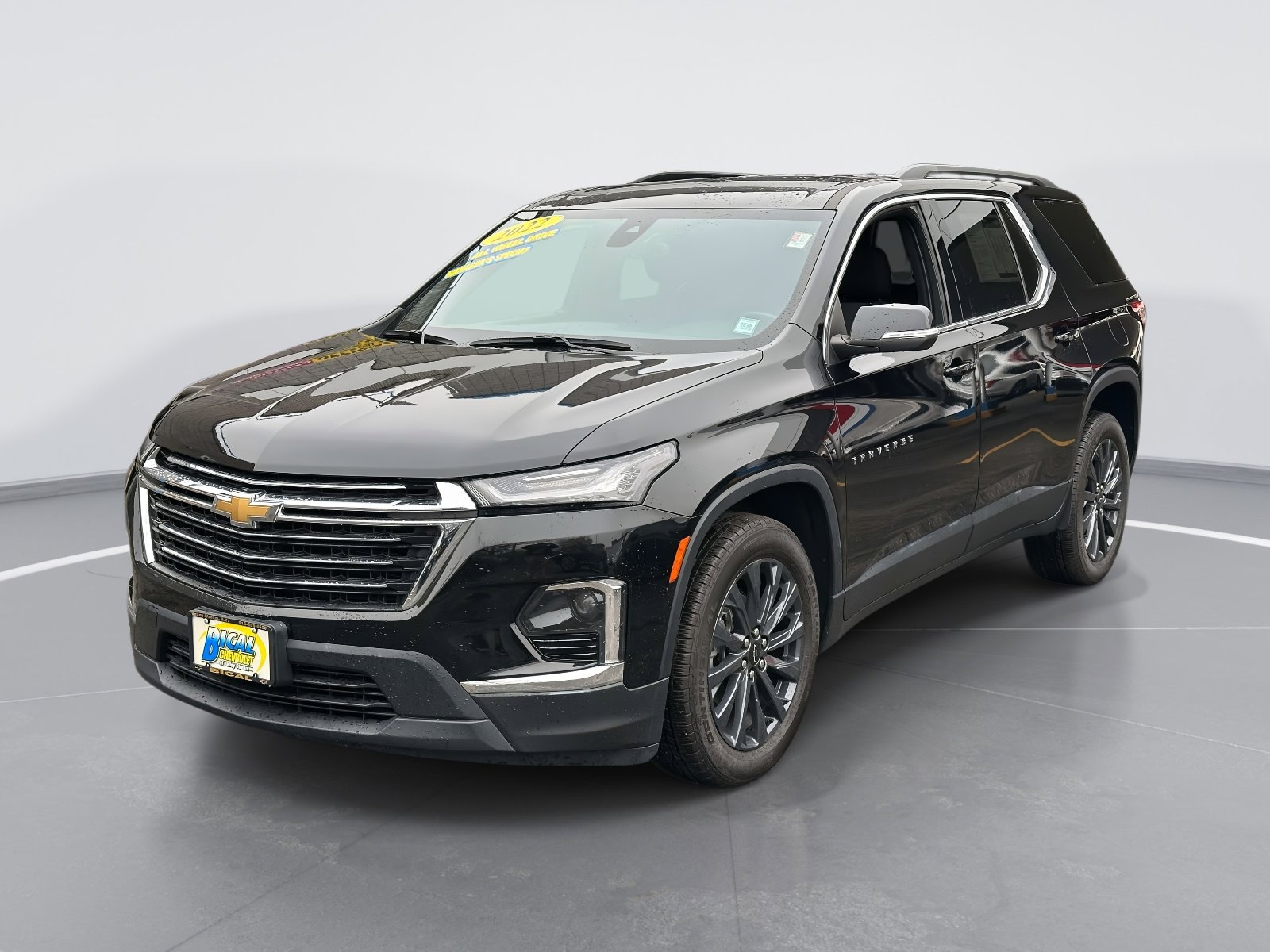 Certified 2022 Chevrolet Traverse LT image 3