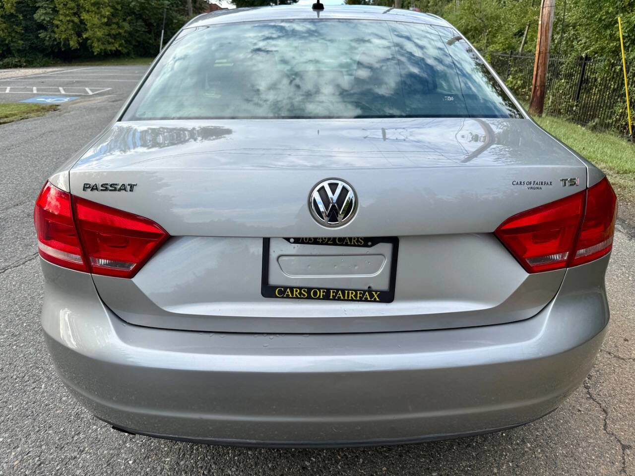 Used 2014 Volkswagen Passat 1.8T S image 21