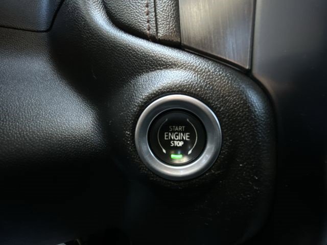 Certified 2023 GMC Sierra 2500 AT4 w/ Gooseneck/5TH Wheel Package image 17