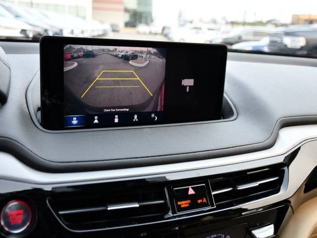 Used 2024 Acura MDX SH-AWD image 13