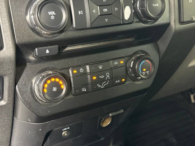 Used 2017 Ford F250 XL w/ Power Equipment Group AWD/4WD image 23