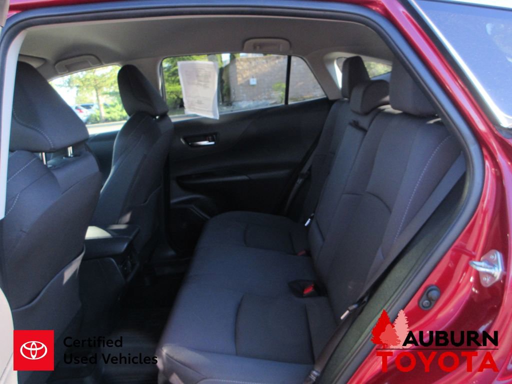 Certified 2022 Toyota Venza LE image 19