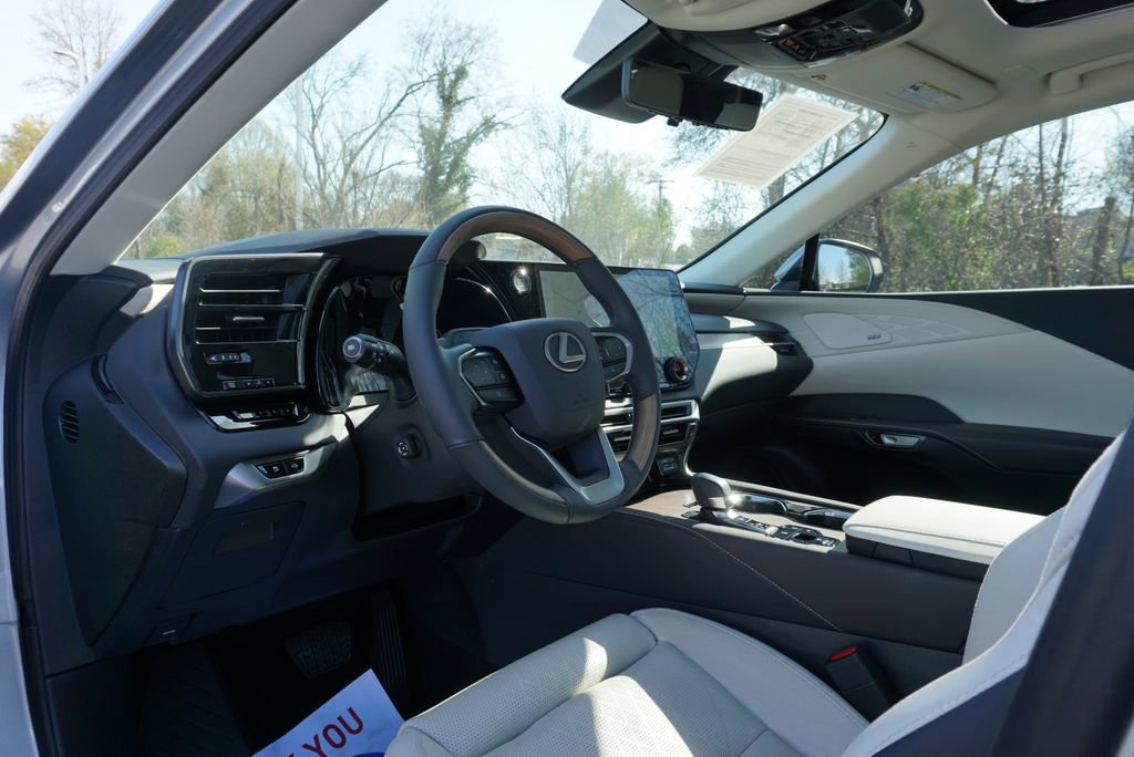 Used 2023 Lexus RX 350 AWD w/ Accessory Package (Z1) image 14