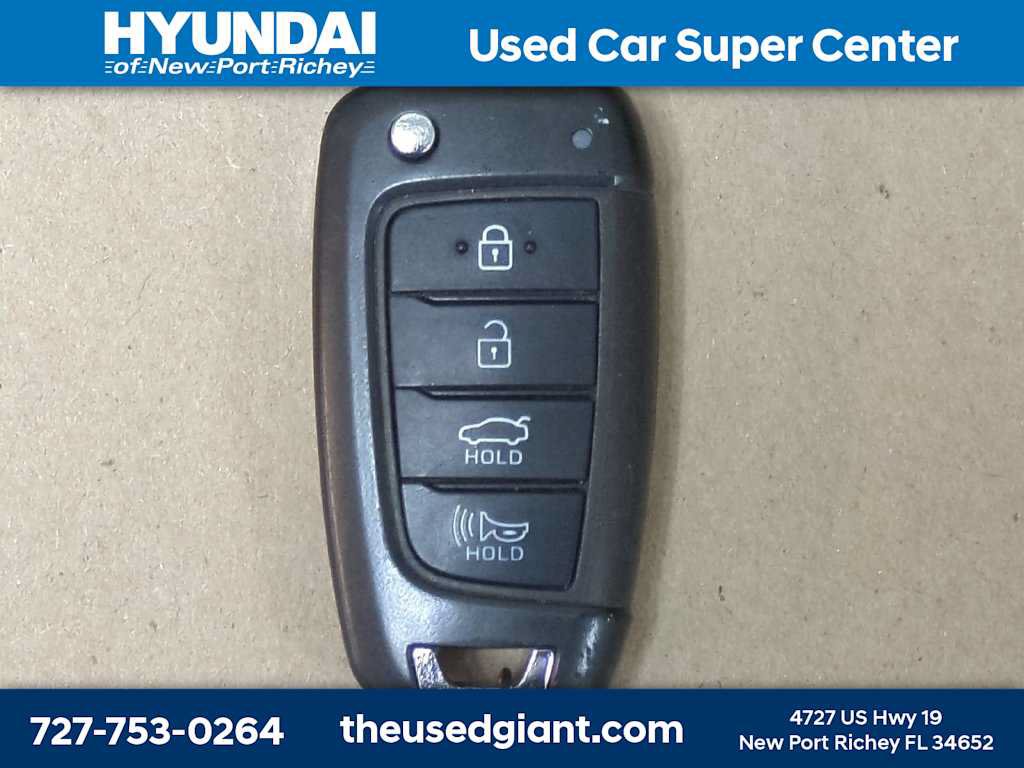 Certified 2023 Hyundai Elantra SE FWD image 27