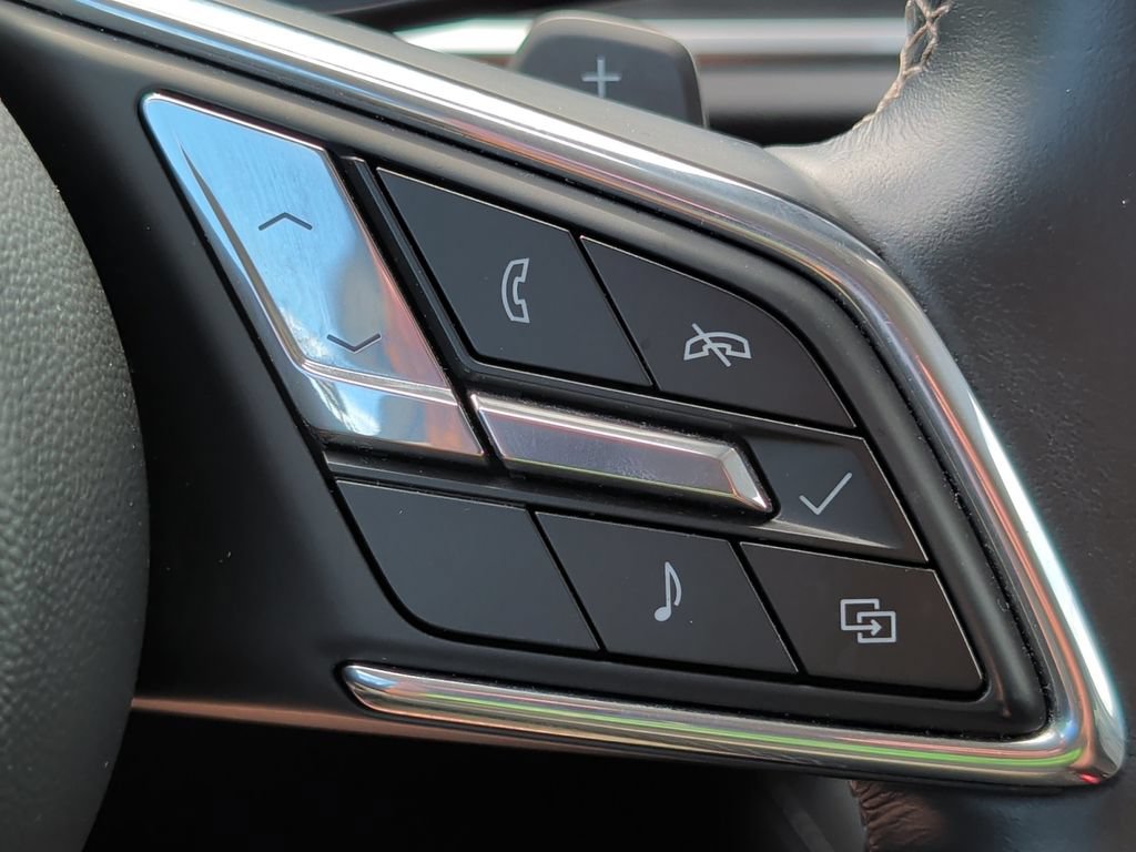 Used 2024 Buick Envision Preferred AWD/4WD image 13