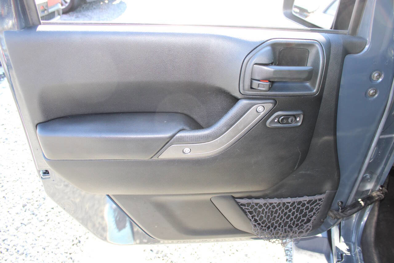 Used 2017 Jeep Wrangler Unlimited Sport w/ Quick Order Package 24S image 19