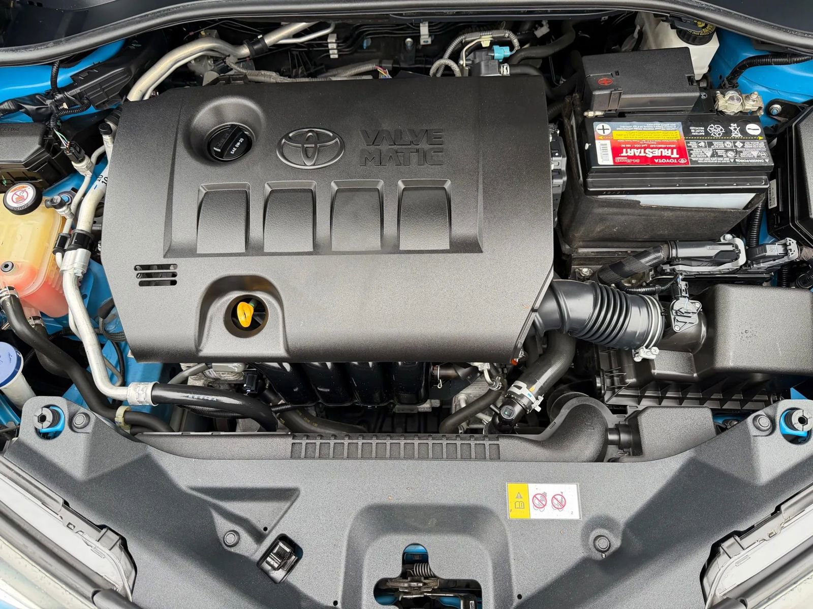 Used 2019 Toyota C-HR XLE image 38