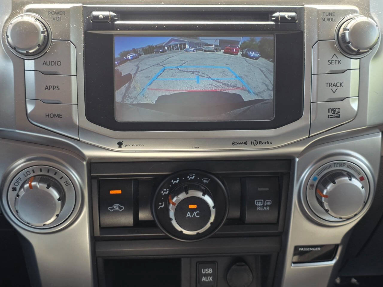 Used 2018 Toyota 4Runner SR5 Premium AWD/4WD image 17