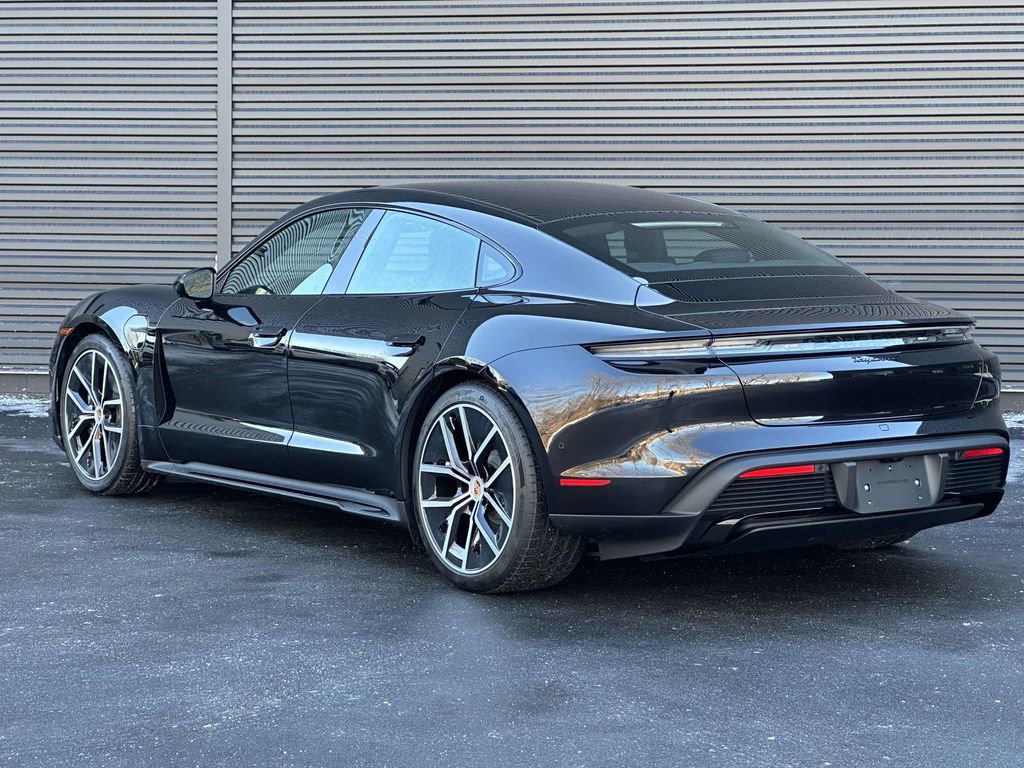 New 2026 Porsche Taycan image 3