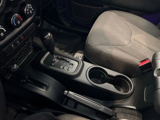 Used 2017 Jeep Wrangler Unlimited Sport image 25