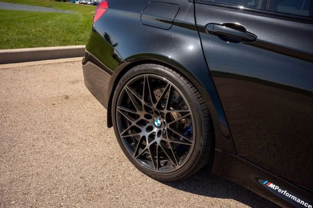 Used 2018 BMW M3 RWD image 10