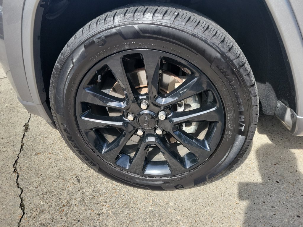 Used 2021 Jeep Grand Cherokee Laredo X RWD image 20