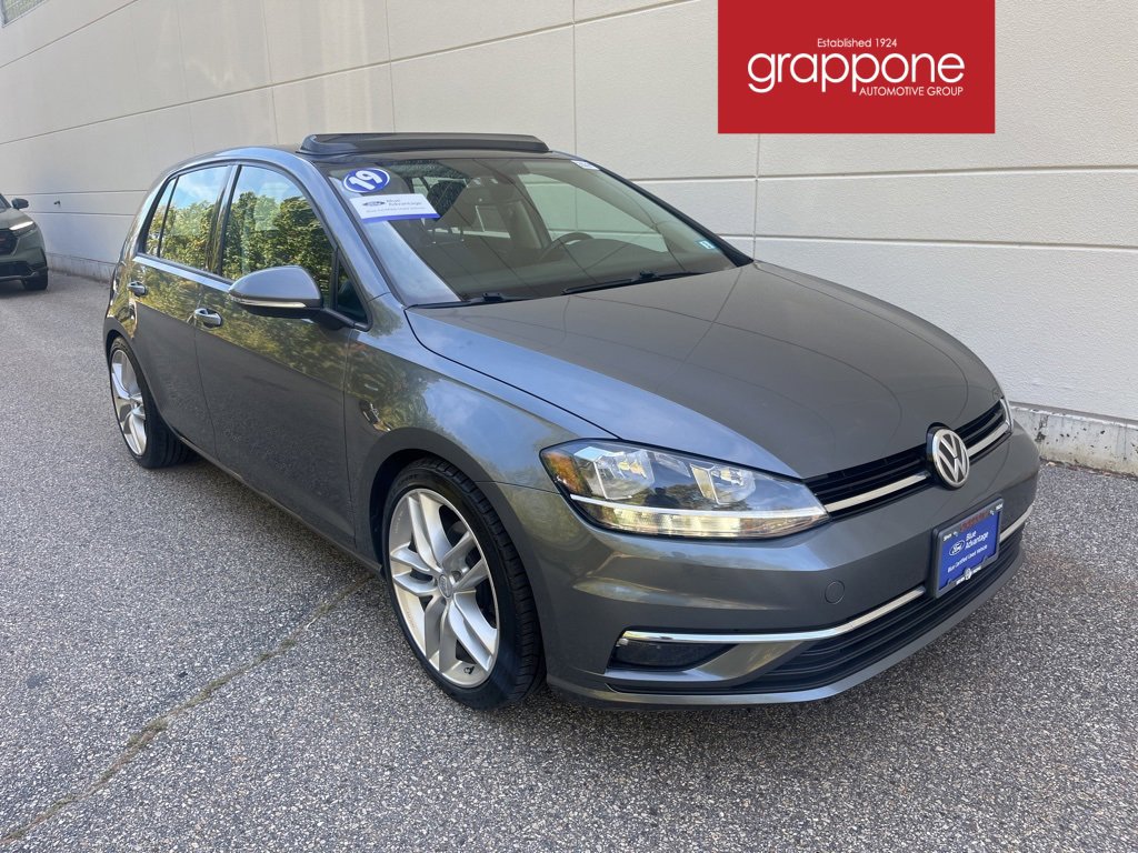 Used 2019 Volkswagen Golf SE