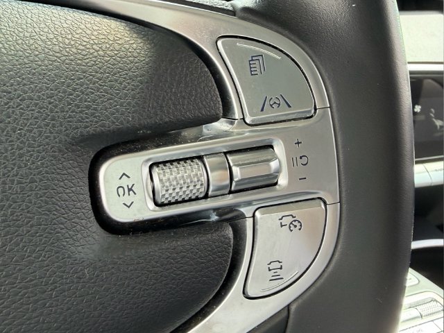 Used 2024 Genesis GV70 2.5T w/ Select Package AWD/4WD image 29