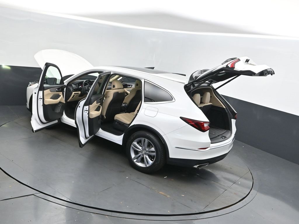 Used 2023 Acura MDX FWD image 2