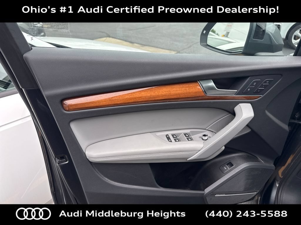 Used 2023 Audi Q5 2.0T Premium Plus w/ Premium Plus Package AWD/4WD image 10