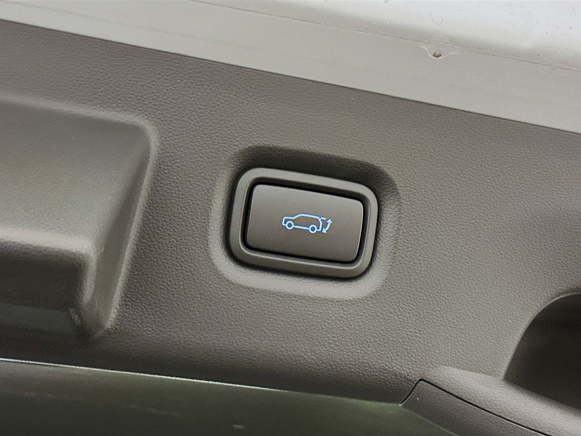 Used 2024 Hyundai Ioniq 5 Limited image 32