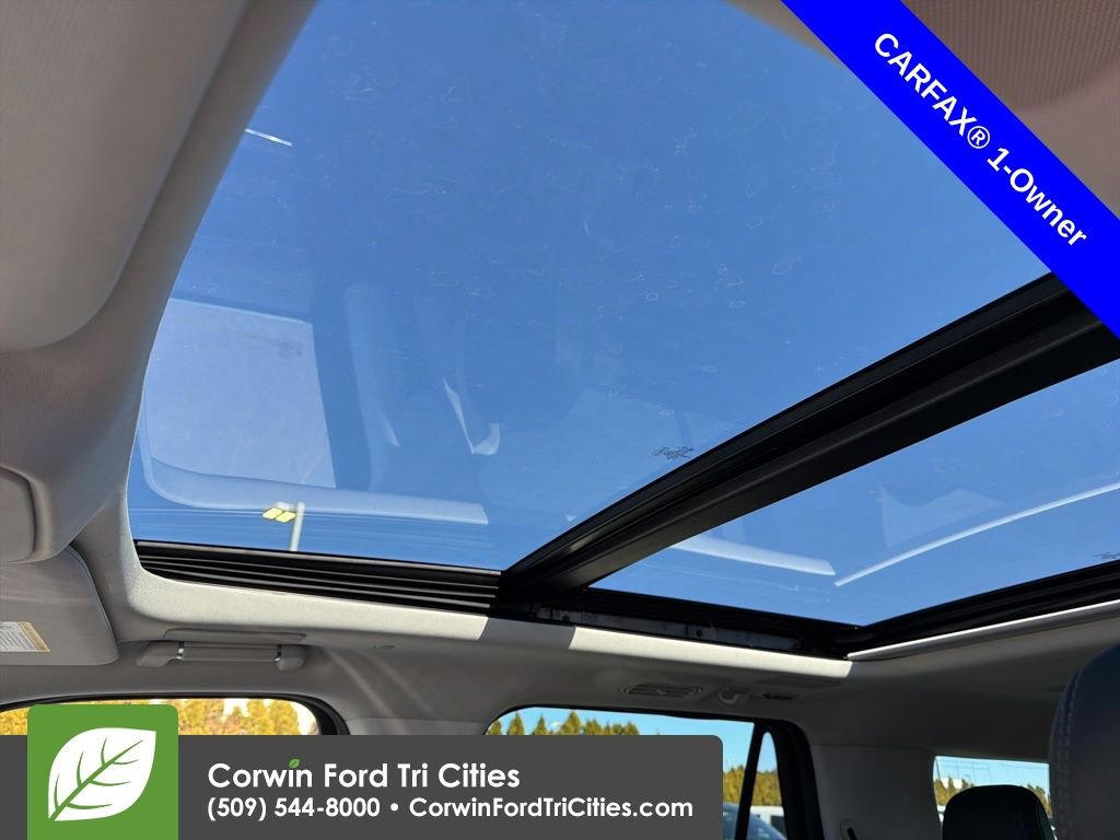 Used 2025 Lincoln Navigator L Reserve image 12