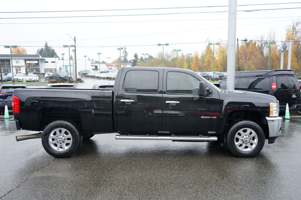 Used 2013 Chevrolet Silverado 3500 LTZ w/ LTZ Plus Package image 6