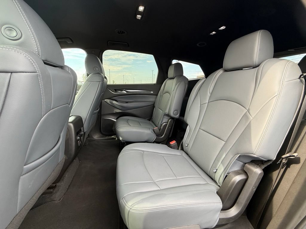 Used 2024 Buick Enclave Essence FWD image 24