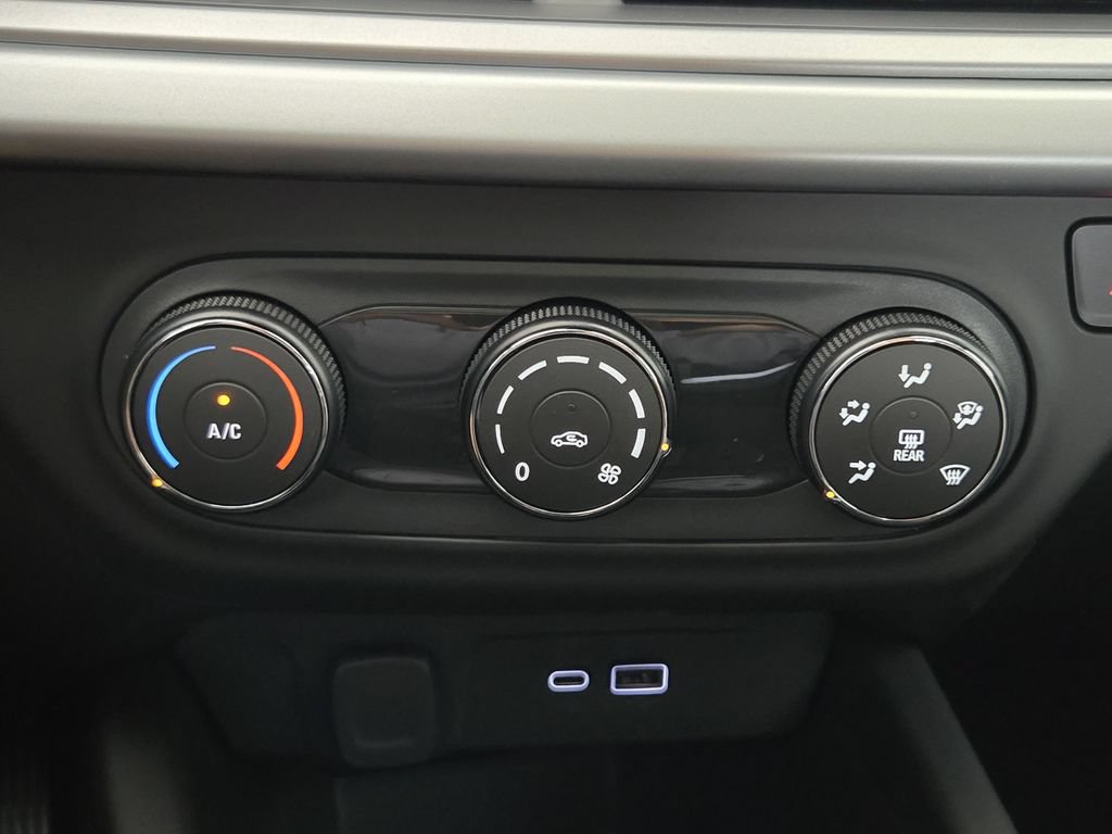 New 2026 Chevrolet Trax LS FWD image 20